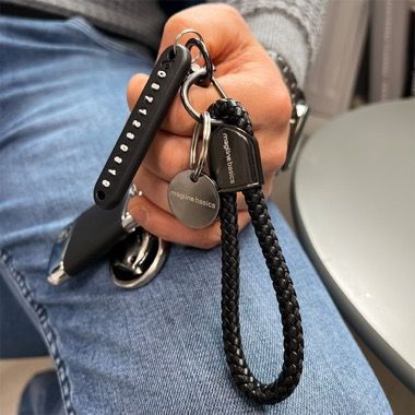 Breloc chei 3 in 1 cu fisa carucior si placuta cu numar de telefon, negru 2