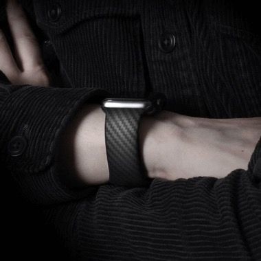 Curea silicon model fibra de carbon pentru Apple Watch 42/44/45/49 mm, seria 3-8, SE si Ultra, negru 3