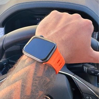 Curea silicon pentru Apple Watch 42 / 44 / 45 / 49 mm, seriile 3-9, SE si Ultra, portocaliu, Bermek 4