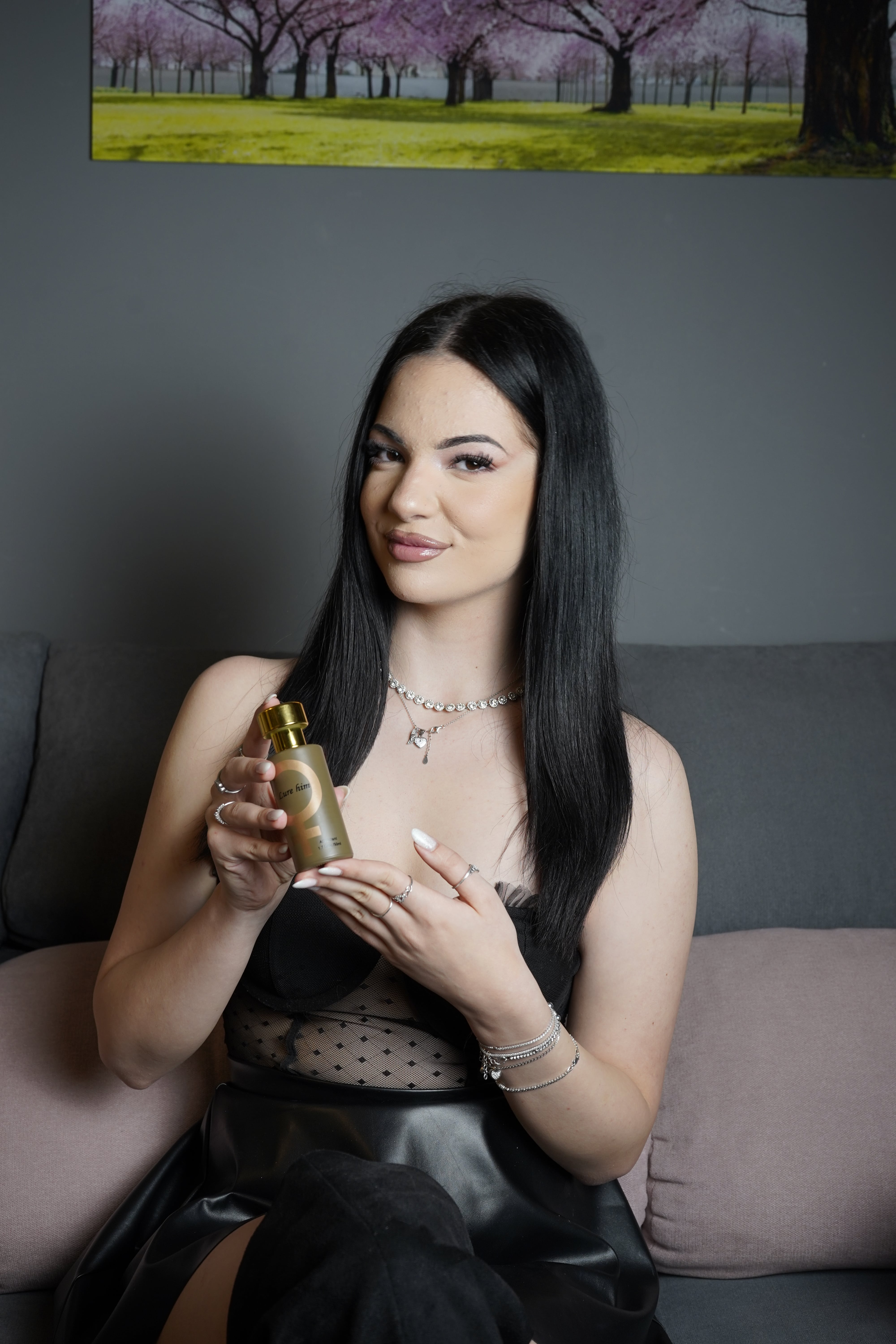 Parfum de damă cu feromoni Lure Him, 50ml 3