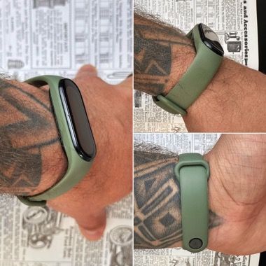 Set 2 curele silicon Bermek si folie 3D pentru Xiaomi Mi Band 4, negru si verde 3