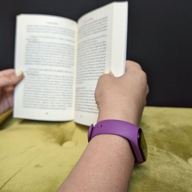 Set 2 curele silicon Bermek si folie 3D pentru Xiaomi Mi Band 5, galben si mov 4