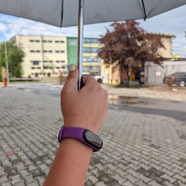 Set 2 curele silicon Bermek si folie 3D pentru Xiaomi Mi Band 7, galben si mov 3