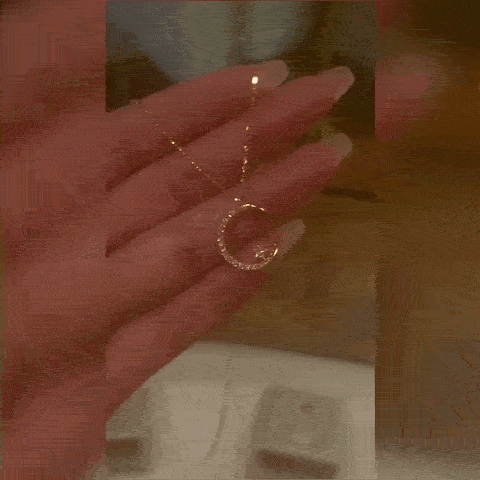 Set 3 Coliere Delicate cu Pandantiv Luna si Cristale Tip Diamant