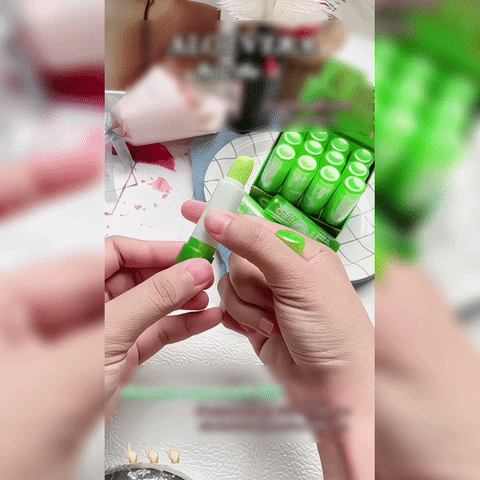 Set 3 Rujuri cu Aloe Vera Care Isi Schimba Culoarea